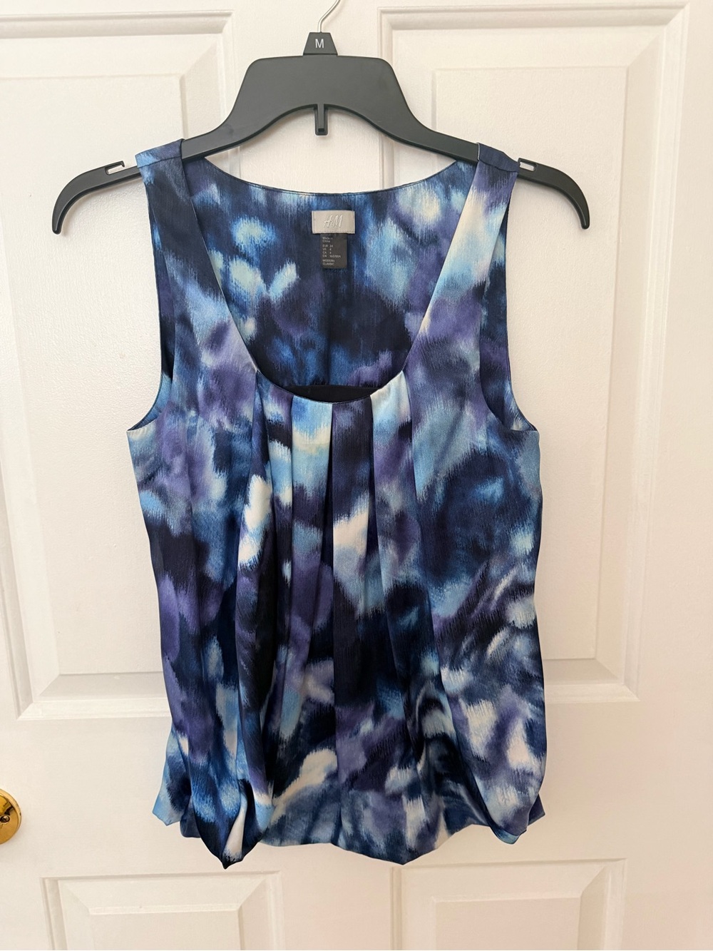 H&M Blue and Purple Tie-Dye Scoop Neck Sleeveless Camisole